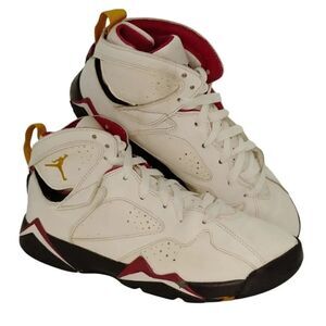 Nike Air jordan 7 Retro Boys Pre-owned Cardinal Red & White Sneakers- sz. 6 1/2Y